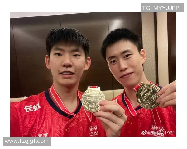 深圳羽毛球队配合问题引发热议球迷对战术与默契的不同看法